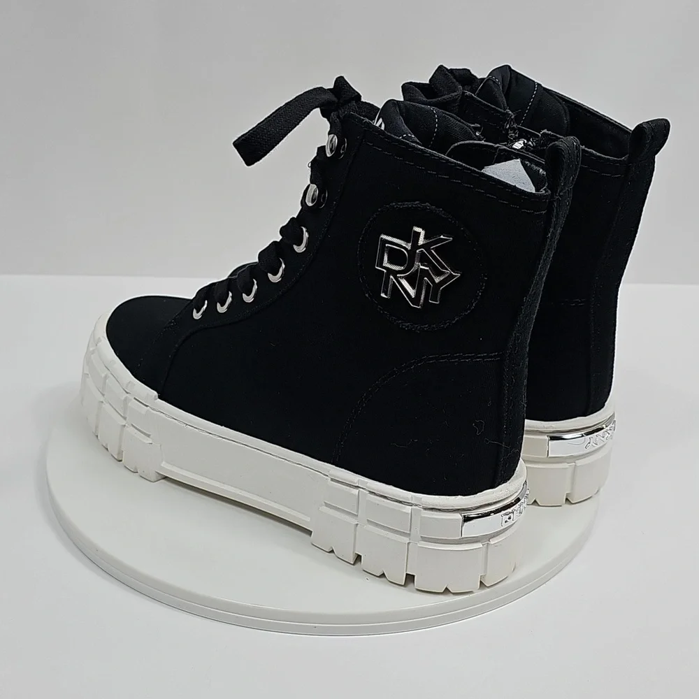NIB DKNY Peri Black Platform High Top Sneaker Booties 7 Lace Up Edgy Streetwear